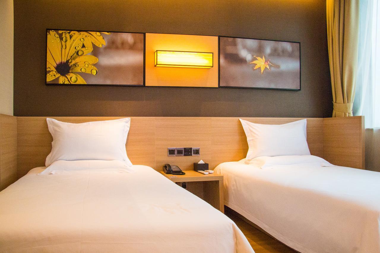IU Hotel Guiyang Shibei Road Exterior foto